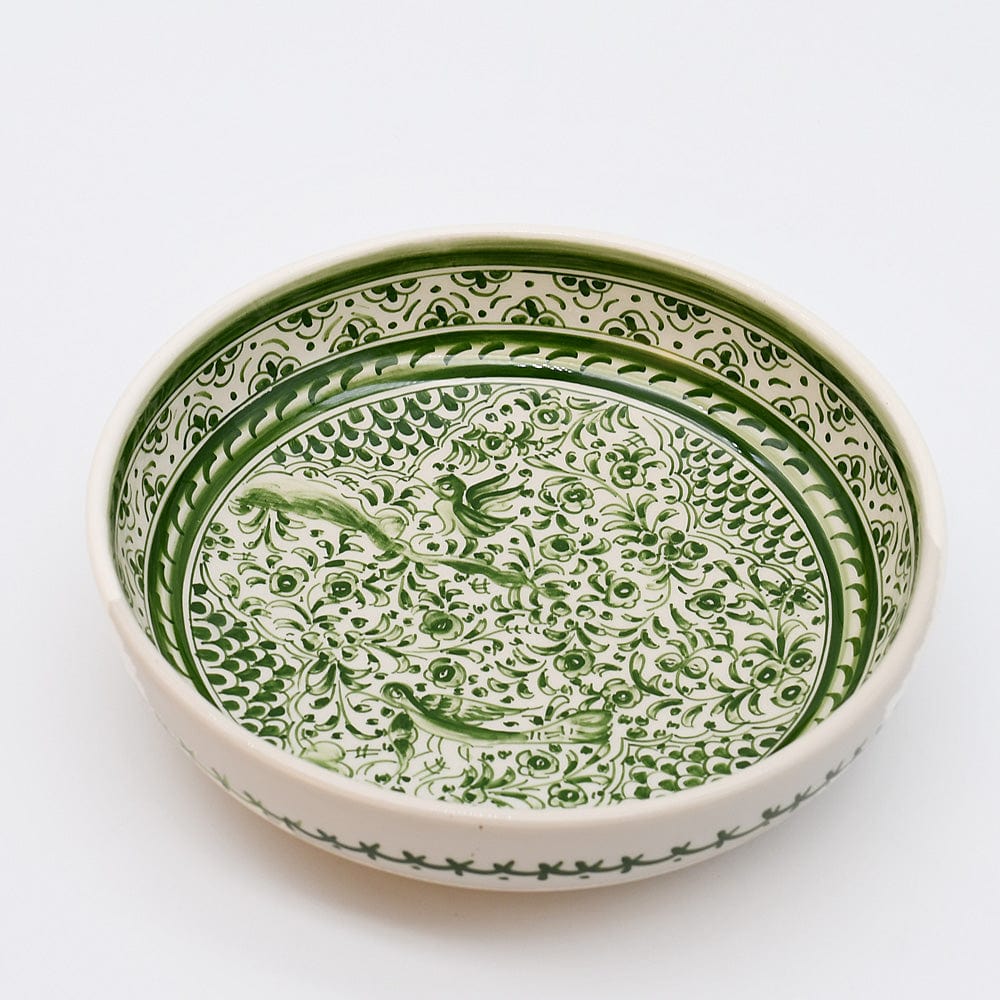 Assiette creuse verte en céramique de Coimbra - 22cm Assiette creuse en céramique de Coimbra - 20cm